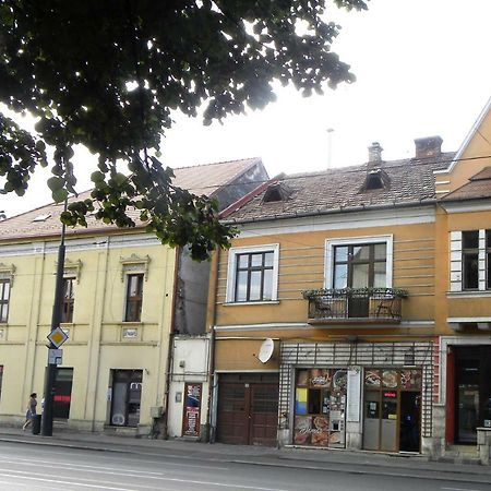 Modern Old Town Ap. Baritiu Apartment Cluj-Napoca Exterior photo