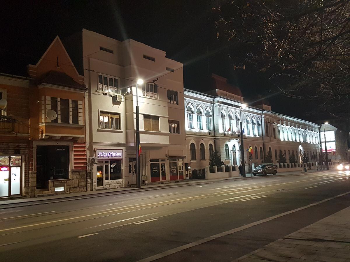 Modern Old Town Ap. Baritiu Apartment Cluj-Napoca Exterior photo